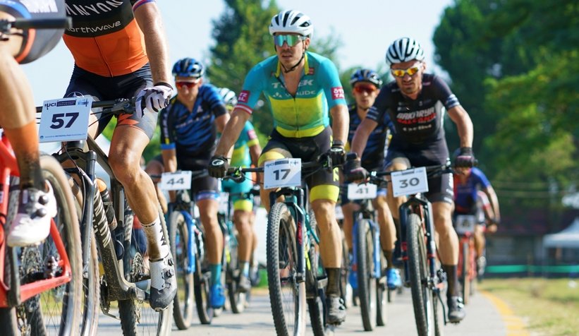 Bisiklet Vadisi’nde nefes kesen mücadele başladı