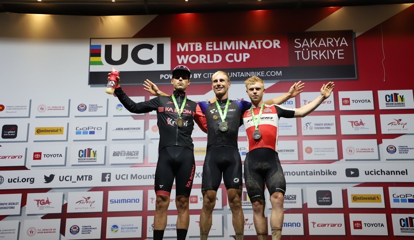 bisiklet-vadisinin-zorlu-parkurunda-pedallar-cevrildin2zkb3hzeg