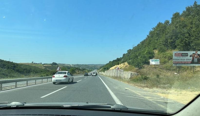 bisiklet-yarisi-trafigi-kilitledib3bssjhvzg