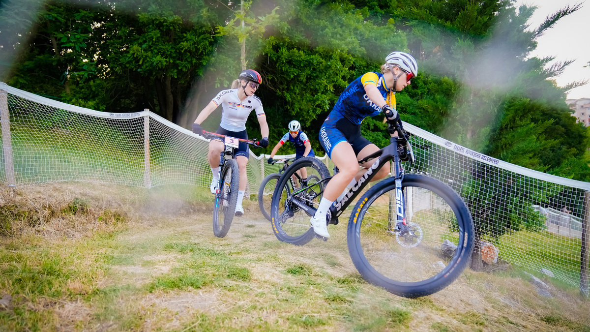 Bisikletin en iyileri Sakarya'da pedal çevirecek