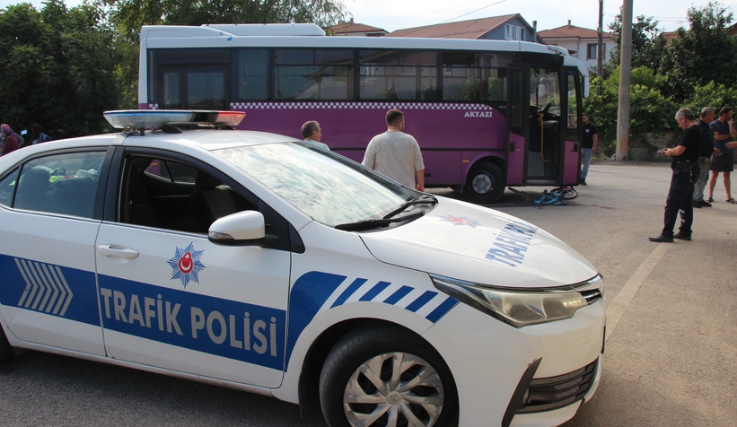 Bisikletli çocuk halk otobüsünün altında kaldı