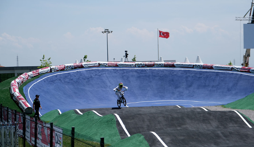 bmx-dunya-kupasi-sporculardan-sakaryaya-ovgu-dolu-sozlerr3njwfvgmj