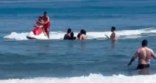 Boğulma tehlikesi geçiren anne ve 3 oğlu ölümün kıyısından alındı