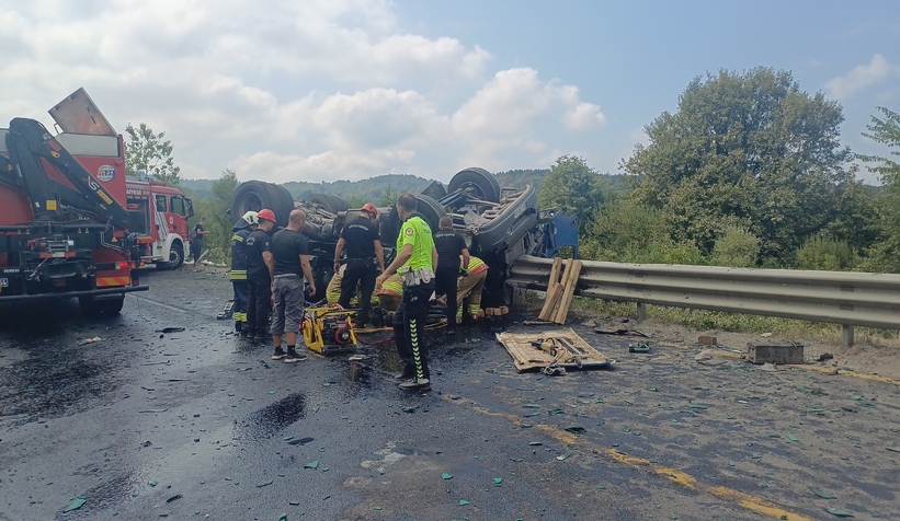 Bolu Dağı Geçişi'nde feci kaza: 2 ölü, 2 yaralı