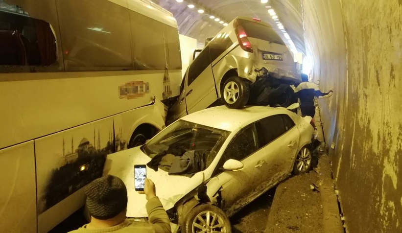 Bolu Dağı Tüneli 5 buçuk saat sonra açıldı