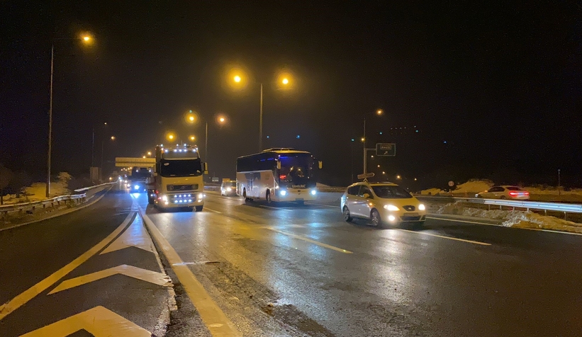 Bolu Dağı Tüneli İstanbul istikameti 14 saat sonra trafiğe açıldı