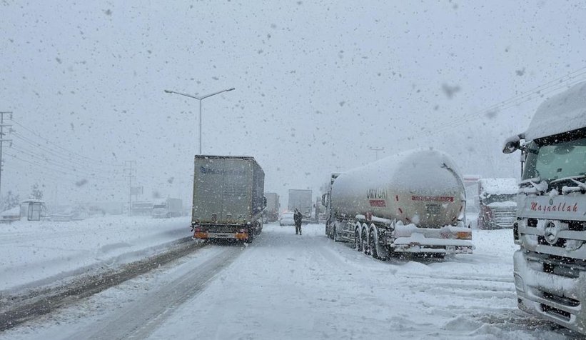 Bolu Dağına ağır tonajlı araçların geçişine izin verilmiyor