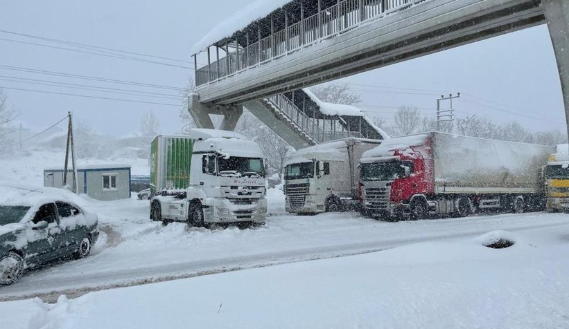 Bolu Dağına ağır tonajlı araçların geçişine izin verilmiyor