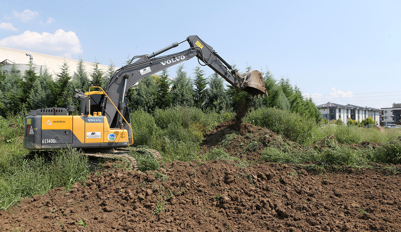 Bölünmüş yol ulaşıma alternatif olacak