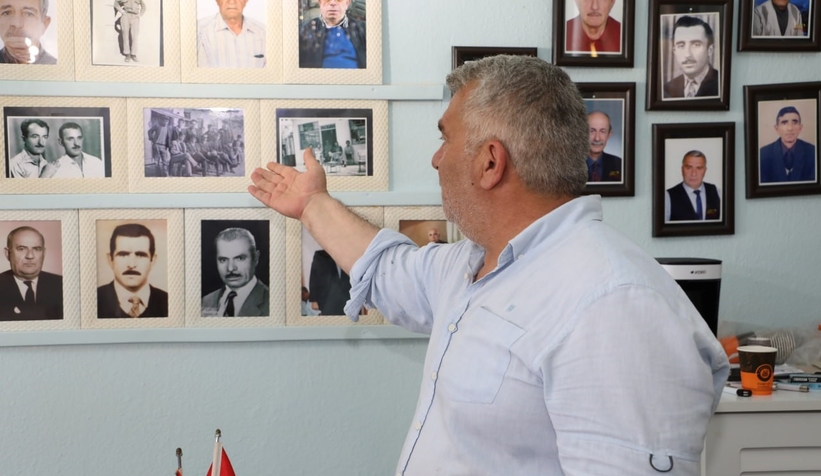 bu-muhtarliga-gelenler-gecmislerine-yolculuga-cikiyord29dnc9eru