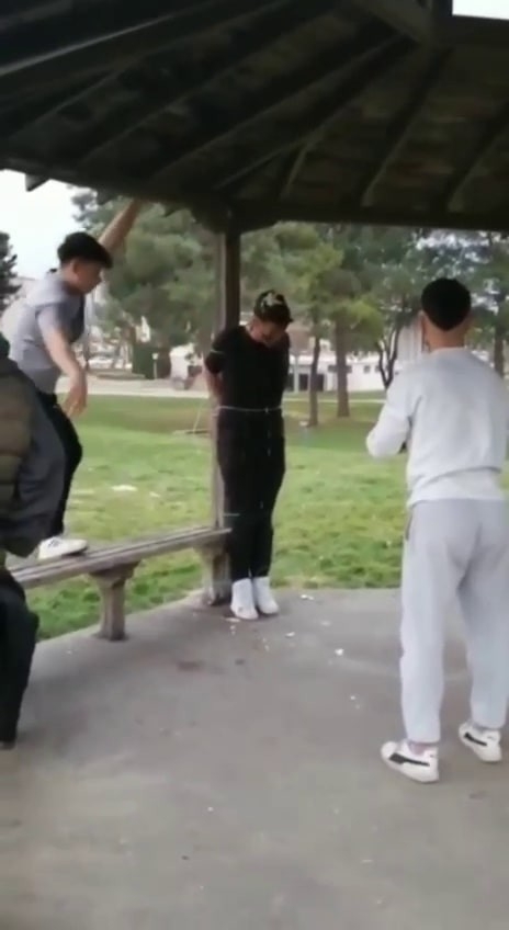 Bu nasıl doğum günü şakası