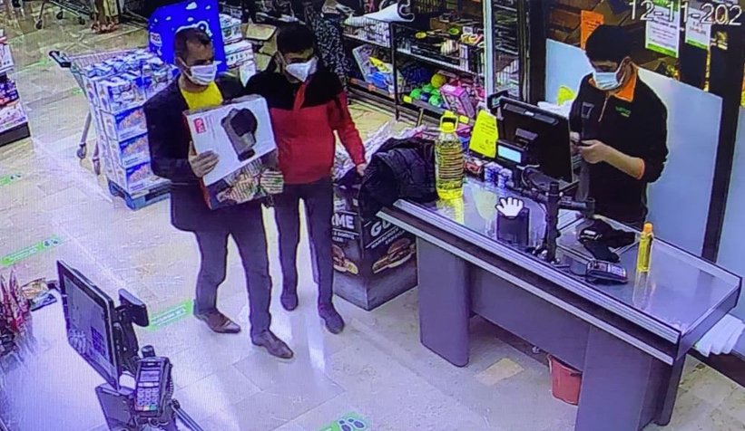 Bulduklar temazsız kartla market market gezip alış veriş yaptılar