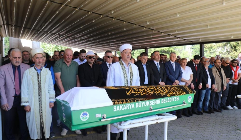 Bülent Uygun’un babası son yolculuğuna uğurlandı