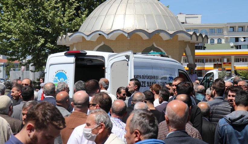 Bülent Uygun’un babası son yolculuğuna uğurlandı