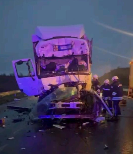 Bulgaristan'da kaza; Sakaryalı tır şoförü öldü