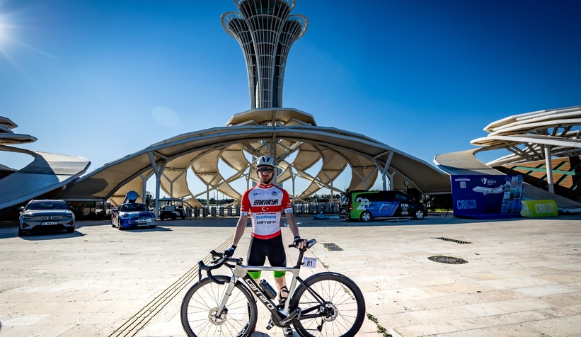 Burak Abay Paris’te piste çıkıyor