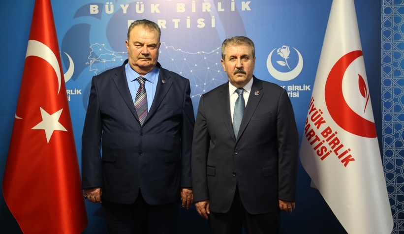 buyuk-birlik-partisi-akyazi-ve-hendek-adaylarini-acikladiyle3m0d1bw