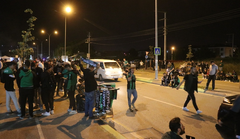 buyuk-goc-basladi-binler-adana-ya-akiin-ediyoredjvwgq0tu