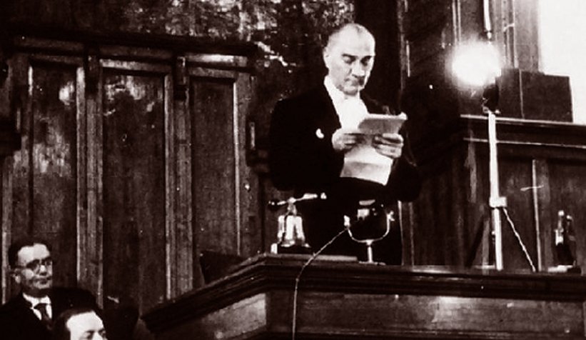 Büyük Önder Atatürk'ün ebediyete intikalinin 82'nci yılı