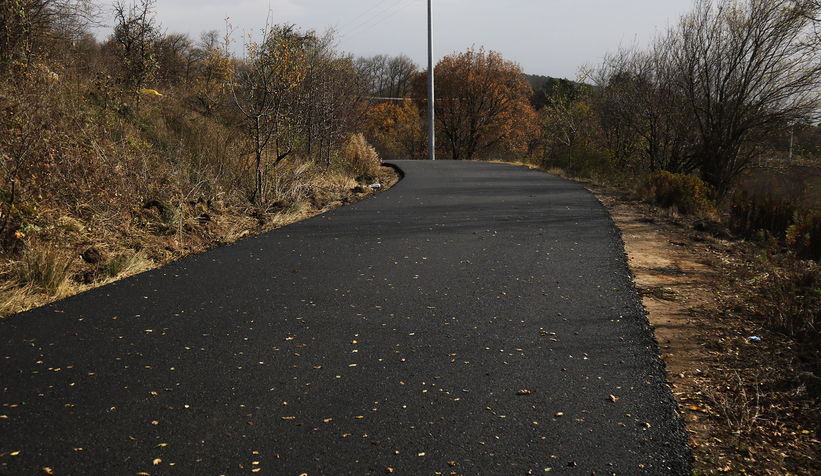 Büyükşehir 7/24 asfalt mesaisinde