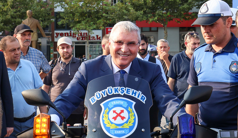 Büyükşehir araç filosunu güçlendirdi