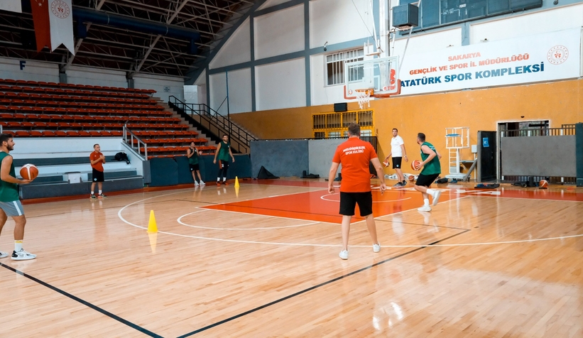 buyuksehir-basketbol-antrenmanlara-basladiuzjhckwwaz