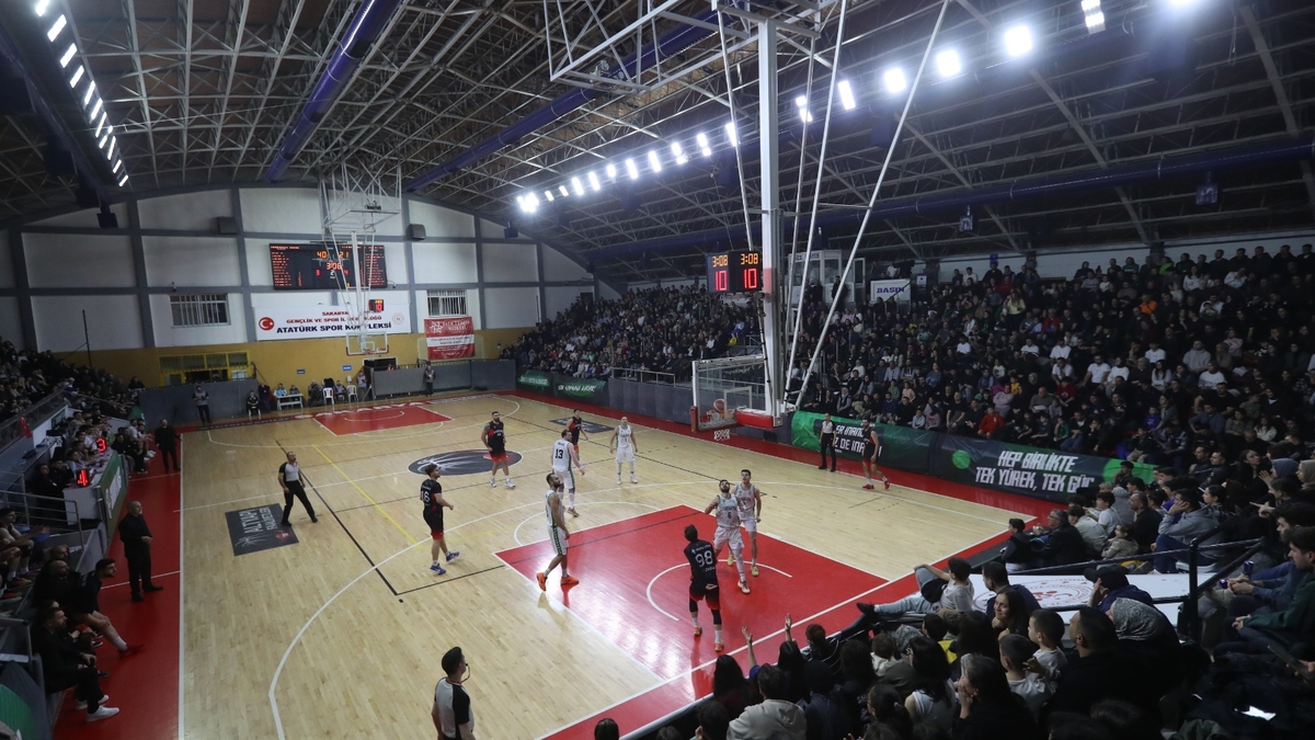 Büyükşehir Basketbol’dan farklı galibiyet