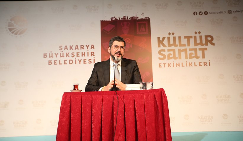 Büyükşehir Belediyesi düzenlediği konferansla Hz. Mevlana’yı andı