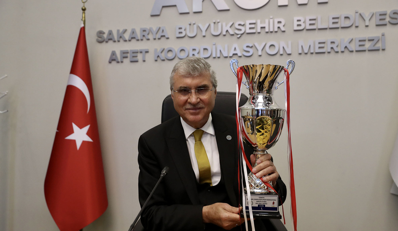 Büyükşehir bir şampiyon takımı daha bünyesine katıyor