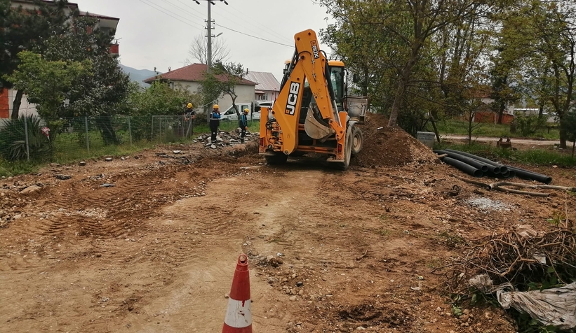 buyuksehir-den-akyazi-da-alt-yapi-calismasibnhtbw9jn2