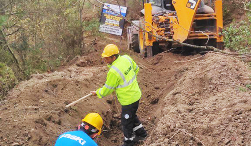 Büyükşehir'den Geyve'ye alt yapı yatırımı