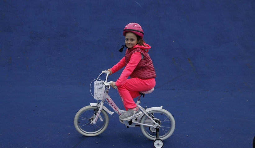 Büyükşehir'den Öğrencilere bisiklet eğitimi verildi