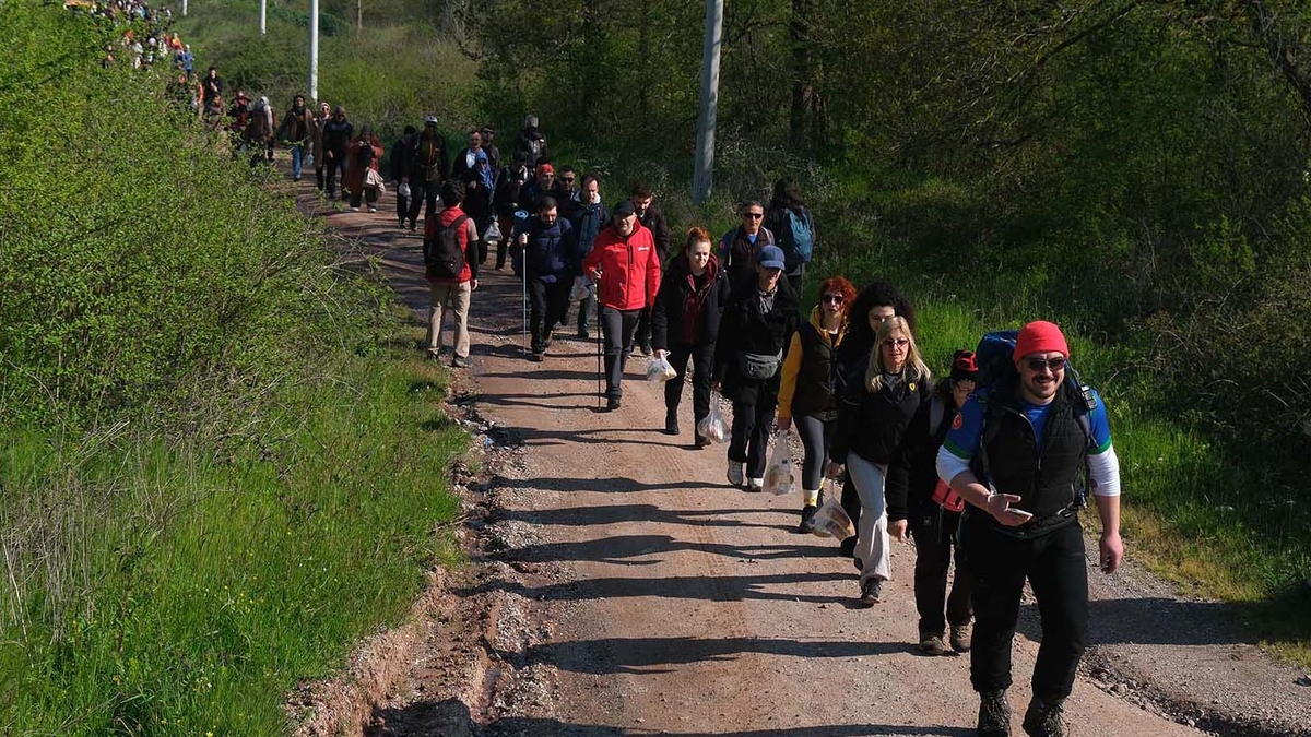 Büyükşehir doğa yürüyüşleri başladı