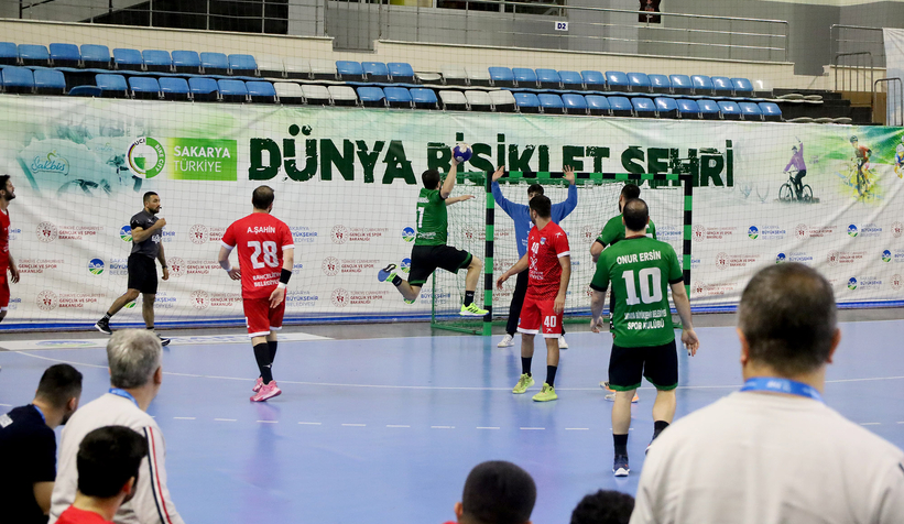 Büyükşehir evinde rüzgâr gibi esti: 46-29