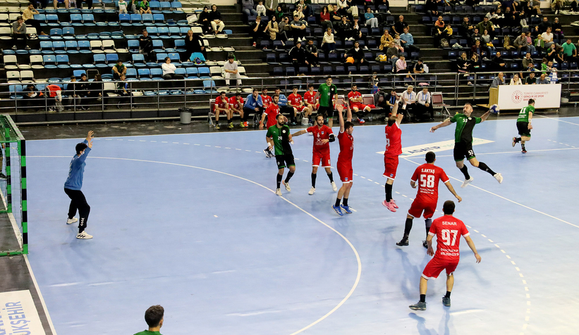 Büyükşehir evinde rüzgâr gibi esti: 46-29