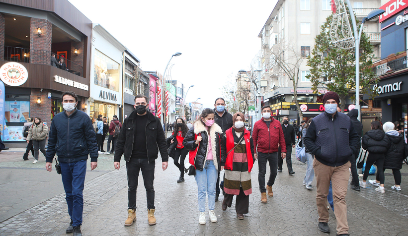 Büyükşehir gençleri kazanmak için sahada