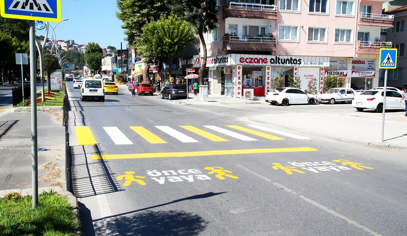 Büyükşehir hastane çevrelerinde hassas çalışıyor