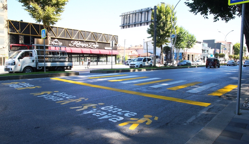 Büyükşehir hastane çevrelerinde hassas çalışıyor