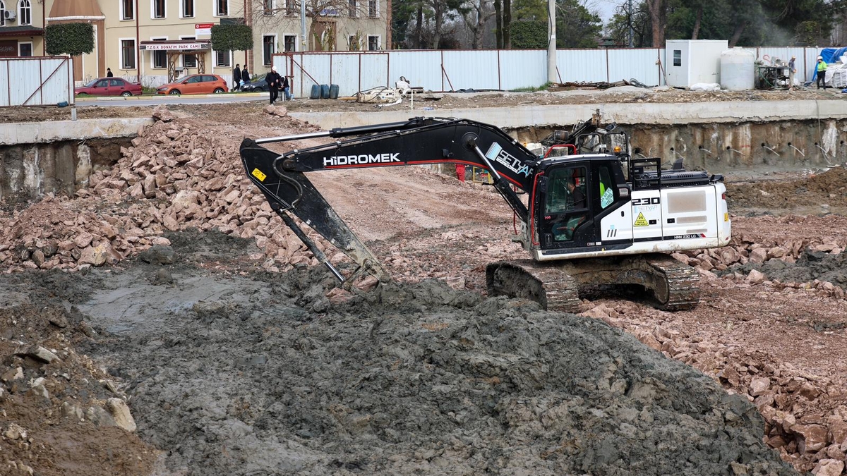 Büyükşehir iki dev projeyle gençliğe bilim-sanat üssü kuruyor