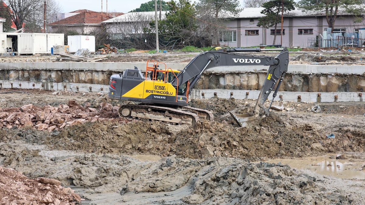 Büyükşehir iki dev projeyle gençliğe bilim-sanat üssü kuruyor