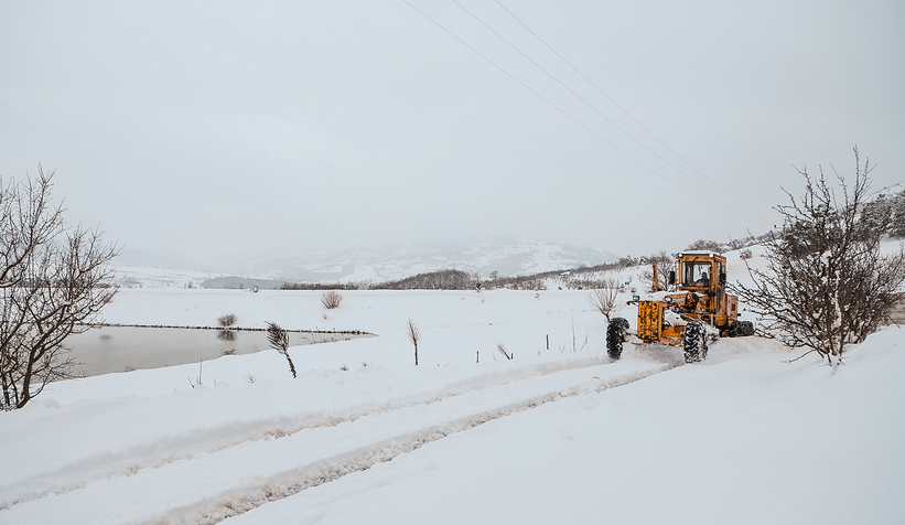 41 mahalle yolu ulaşıma açıldı