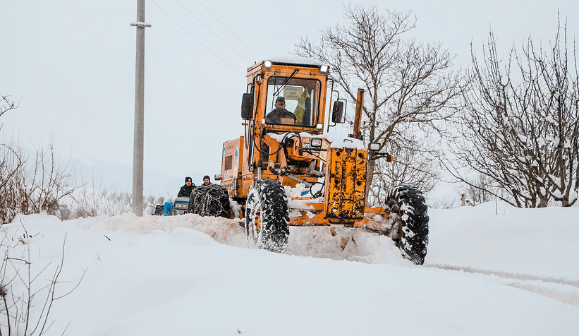 41 mahalle yolu ulaşıma açıldı