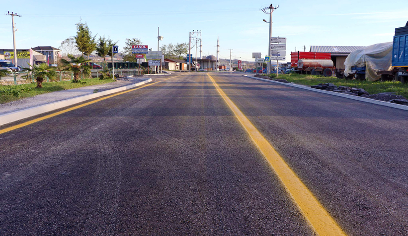 Büyükşehir Kaynarca’nın merkezini tablo gibi işledi