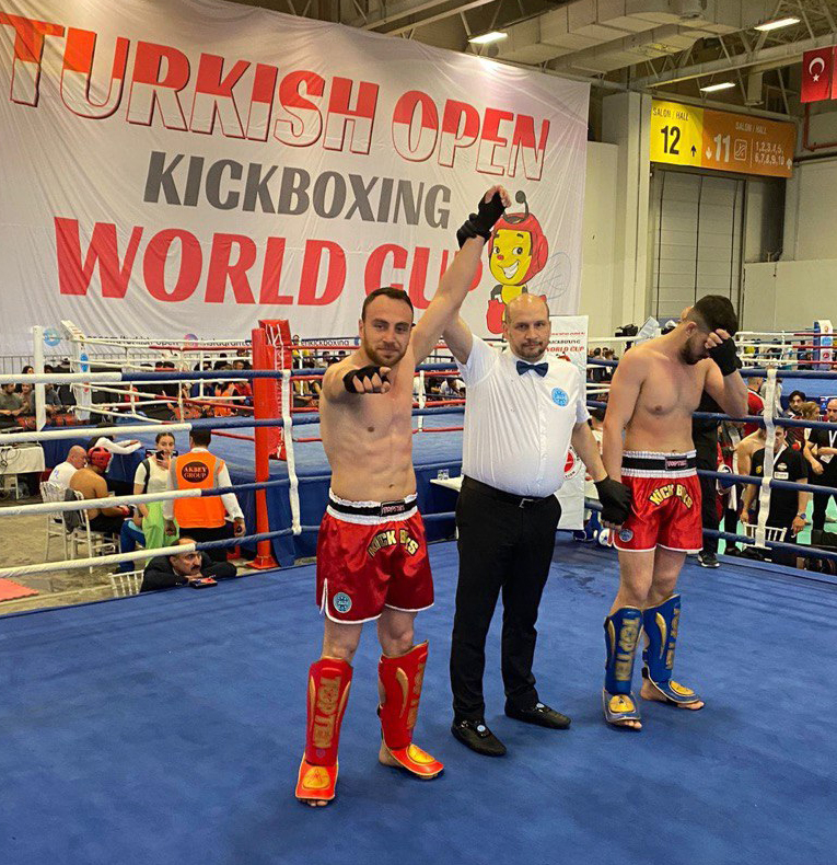 buyuksehir-kick-boksculari-avrupa-yolcusuegvfcwzfq1