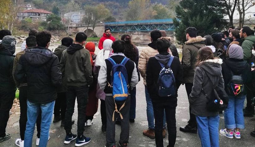 Büyükşehir öğrencilere şehri tanıtıyor