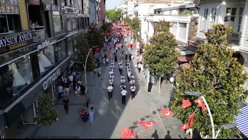 buyuksehir-orkestrasi-cark-ta-muzik-ziyafeti-sunduzet3d3lbzk