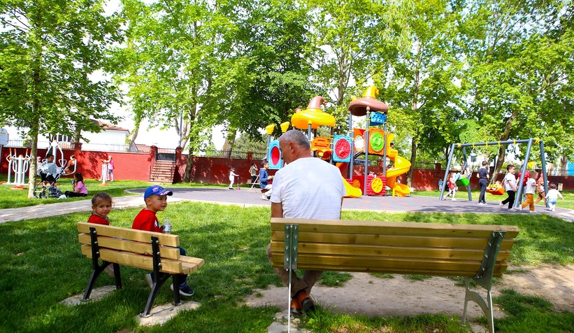 buyuksehir-parklara-renk-kattiwmtkvtjybh