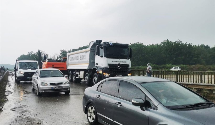 Büyükşehir sel bölgesinde yaraları sarıyor