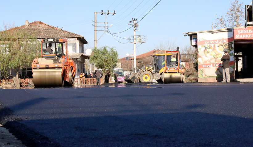 buyuksehir-seyhkoy-ve-caykislayi-sicak-asfaltla-bulusturduv2j0nwnpmh