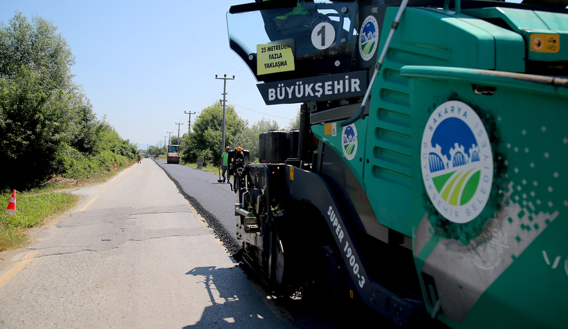 Büyükşehir tarihi yolda çalışmalarına devam ediyor
